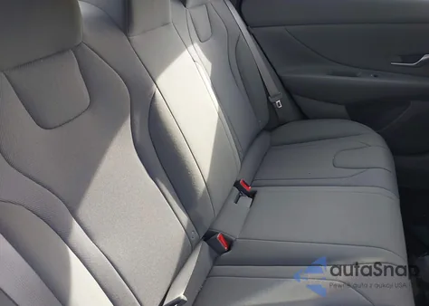 2025 Hyundai Elantra Se z USA, uszkodzony, nr VIN KMHLL4DG9SU857587